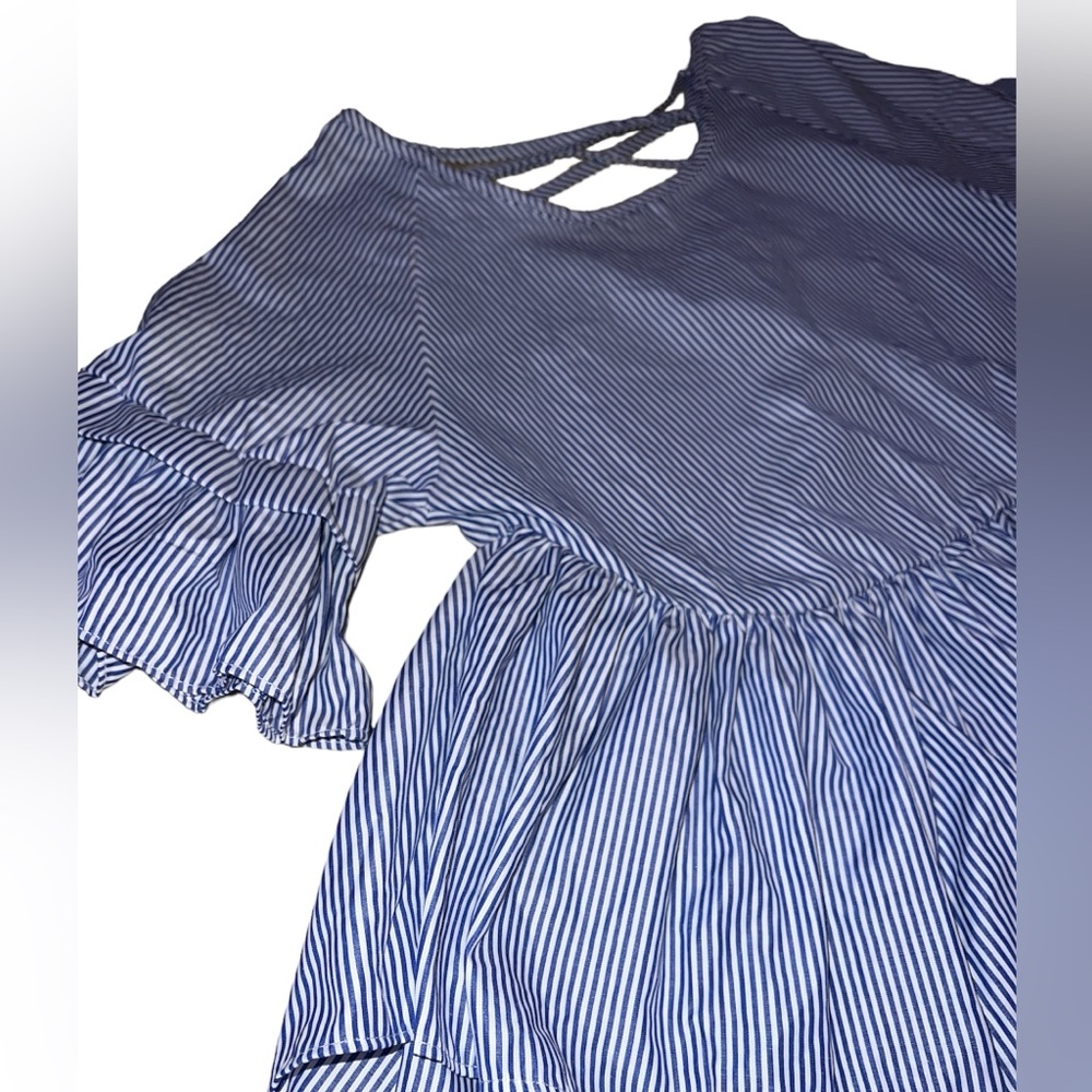 Firth Striped Ruffled Blouse. Sz Small💙 - Picture 6 of 10